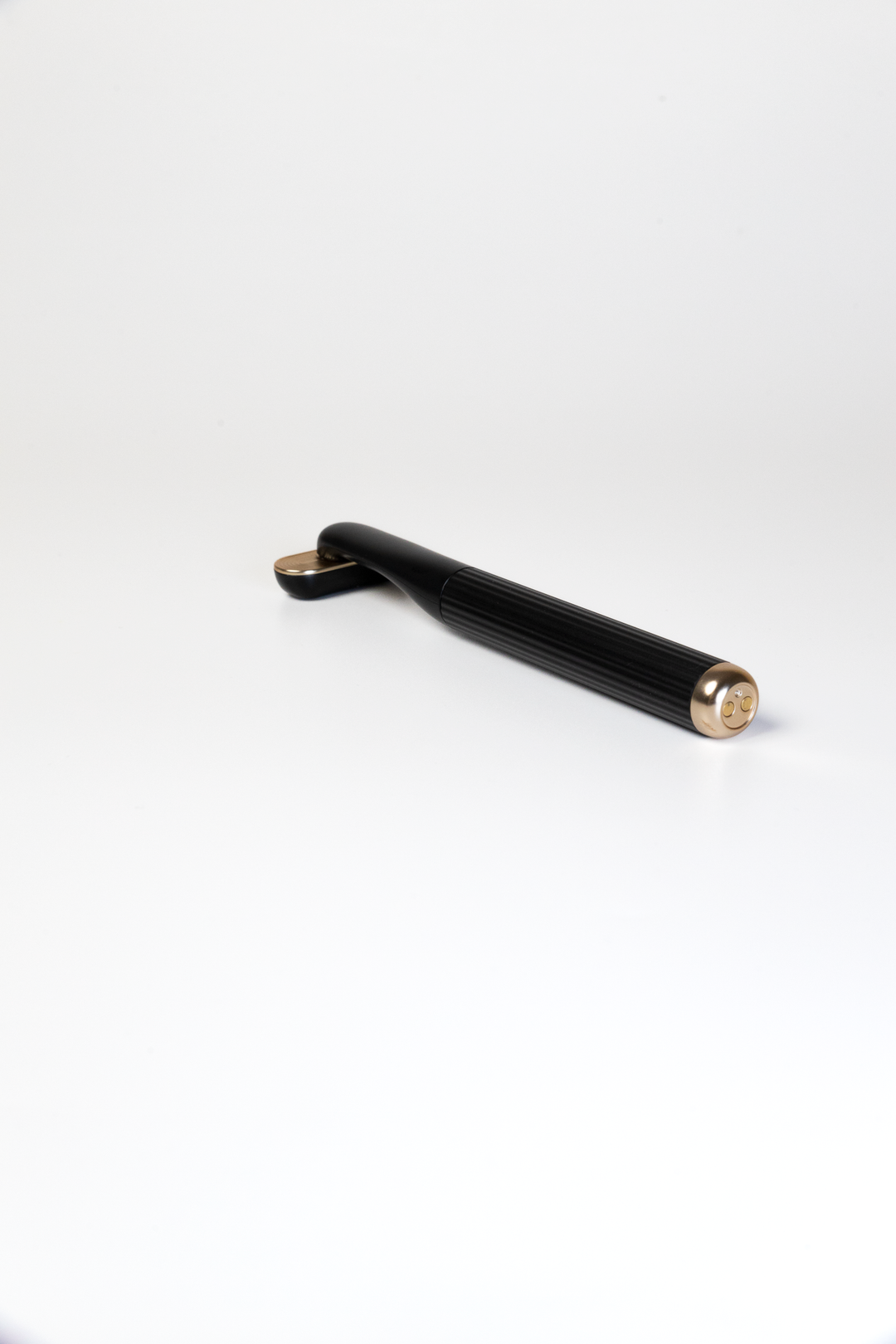 Multi Glow Tool von Holistic/Berlin: Die Revolution in deiner Gesichtspflege